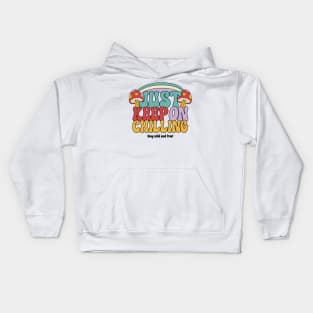 Just keep on chilling, stay wild and free Kids Hoodie